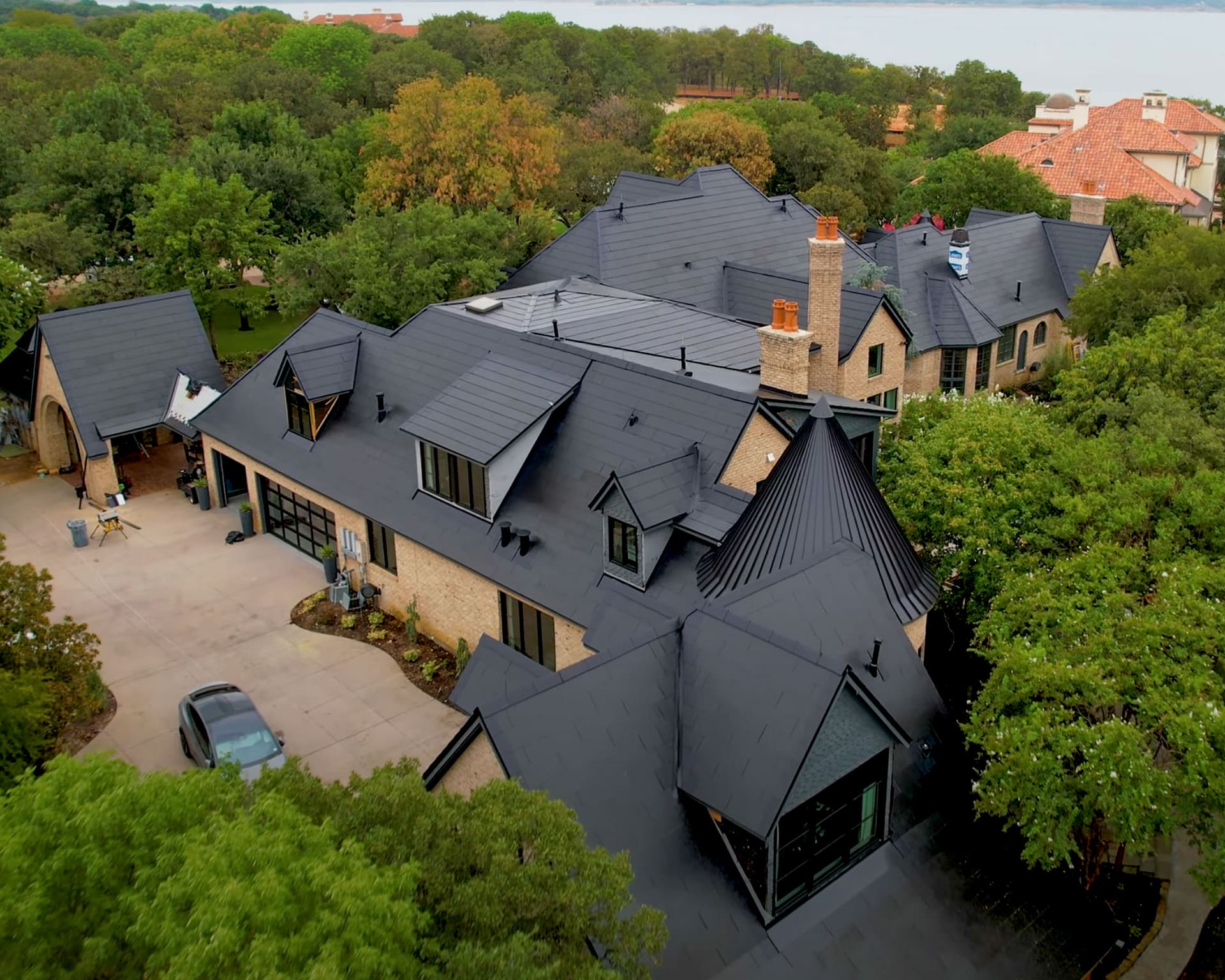 Tesla Solar Roof luxury lakefront home