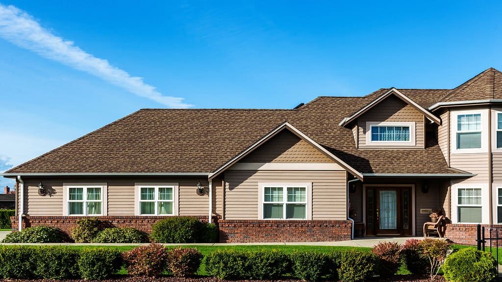 Roof insurance deductible