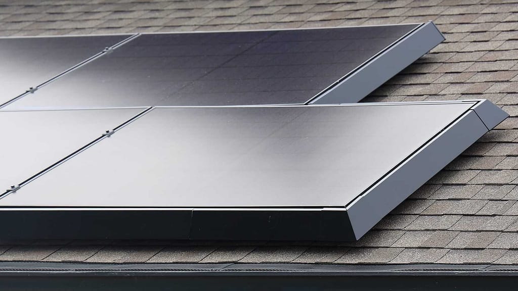 solar panel edge view