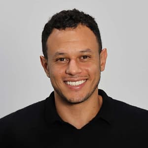 headshot of Mo Abdalla