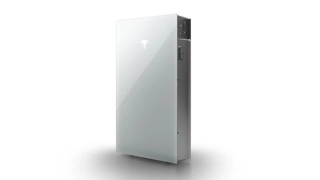 Tesla Solar Powerwall 3 for home and businesses